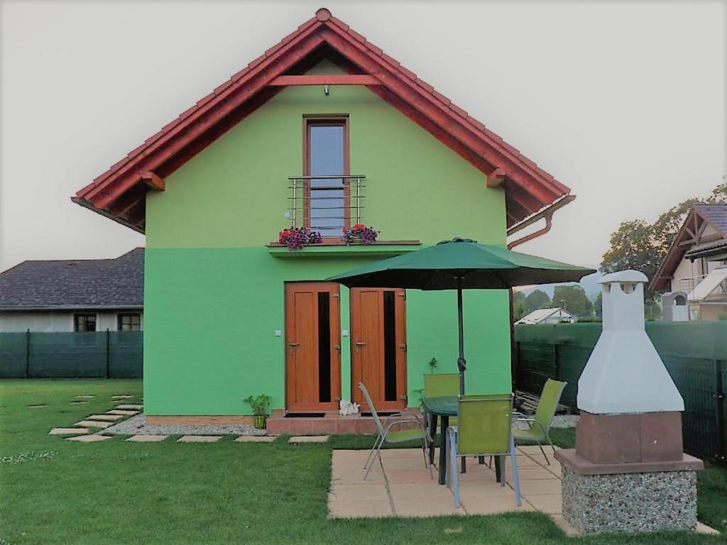 Green Cottage Бешеньова Екстер'єр фото