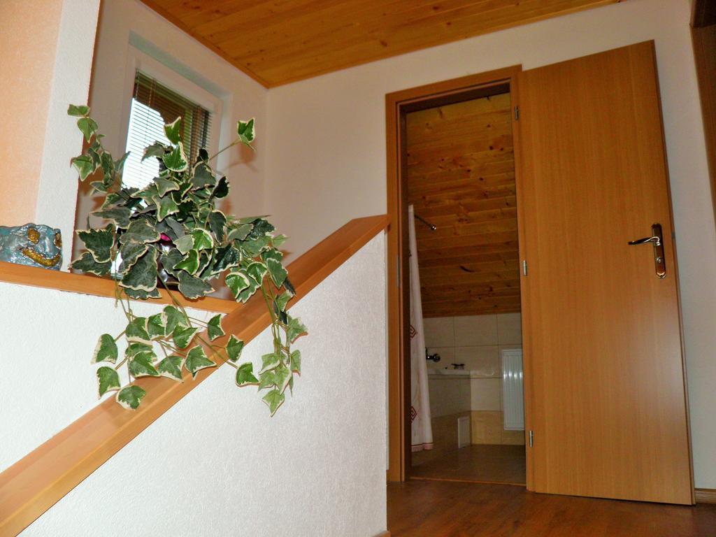 Green Cottage Бешеньова Екстер'єр фото